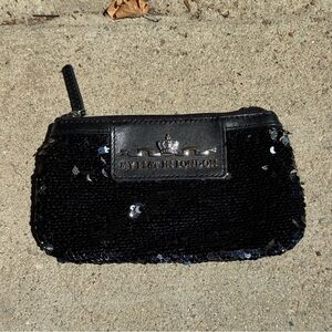 My Flat in London Shimmering Elegant Black/Silver Sequin Clutch